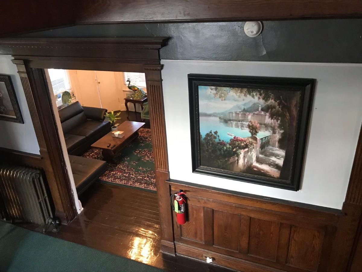 Bed & Breakfast 5 Star Victorian Mansion-downtown No Locals *