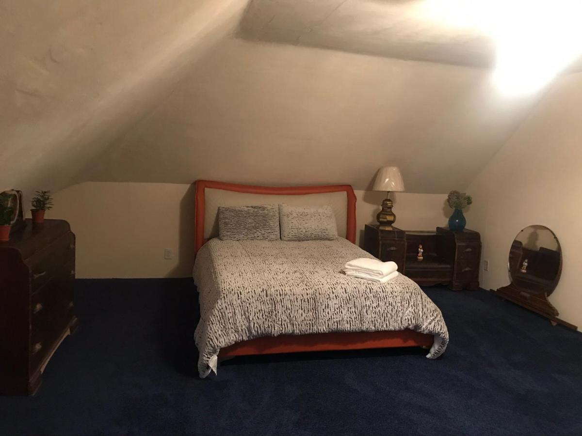 Bed & Breakfast 5 Star Victorian Mansion-downtown No Locals